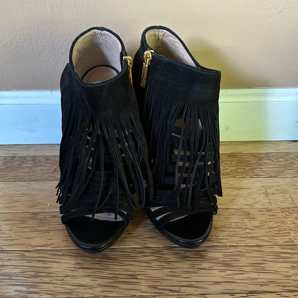 HERVE LEGER fringe heels 7.5
